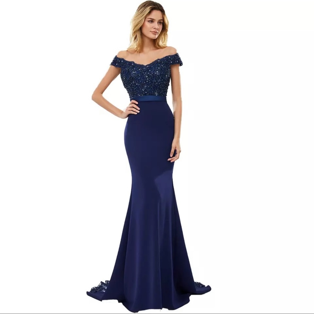 Off The Shoulders Elegant Navy Blue Long Dress